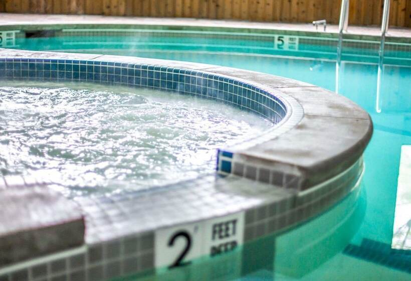 فندق Rodeway Inn