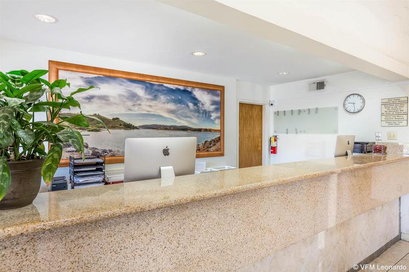 호텔 Rodeway Inn Magic Mountain Area