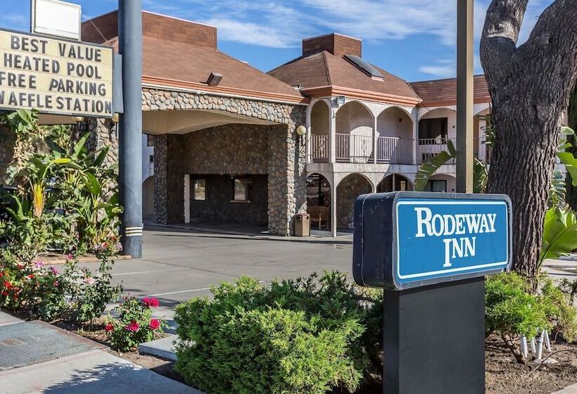 호텔 Rodeway Inn Magic Mountain Area