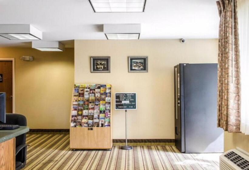 Отель Rodeway Inn & Suites Hershey