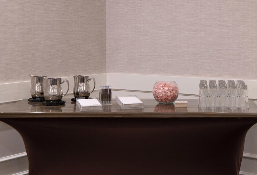 호텔 Sheraton Ann Arbor