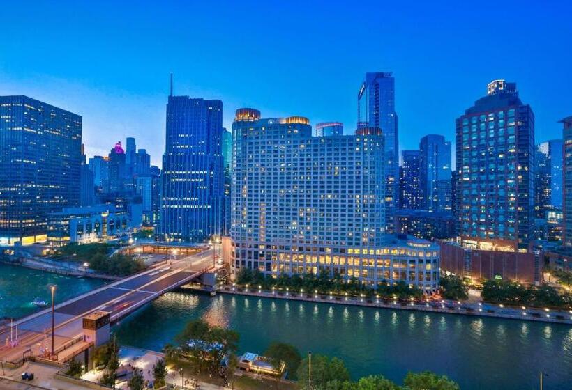 호텔 Sheraton Grand Chicago Riverwalk