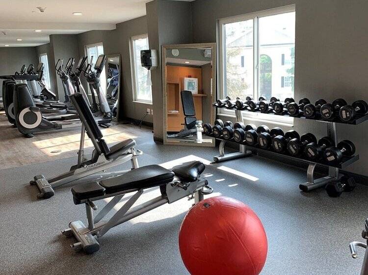 酒店 Sheraton Suites Columbus Worthington