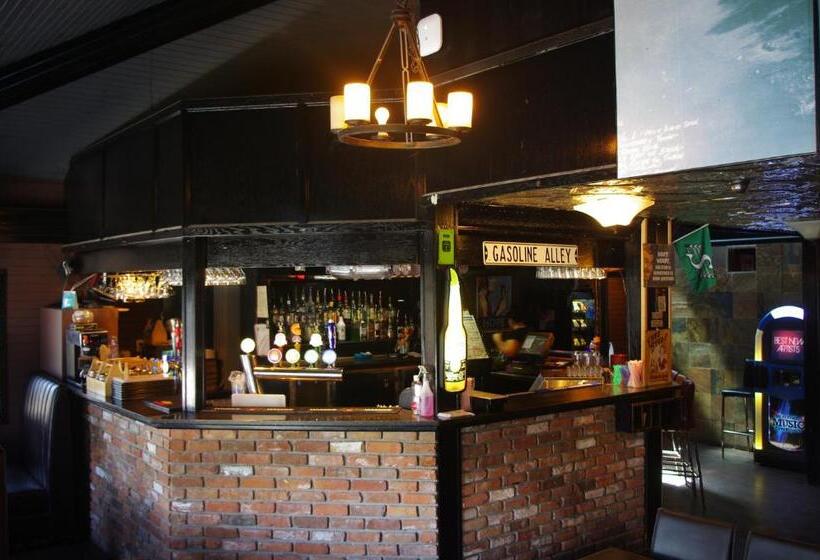 בית מלון כפרי South Hill Lodge