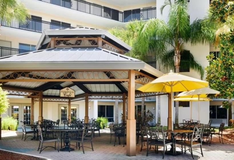 Отель Staybridge Suites Orlando Royale Parc Suites, An Ihg