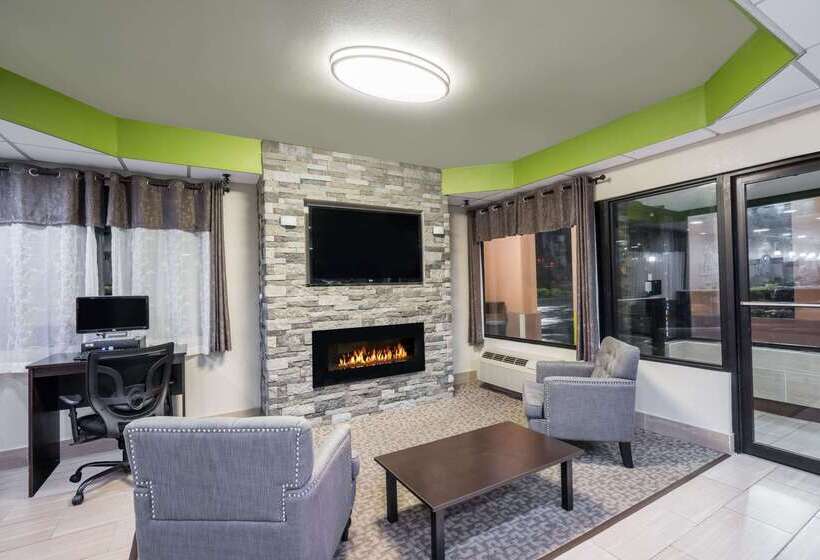 酒店 Super 8 By Wyndham Knoxville West/farragut