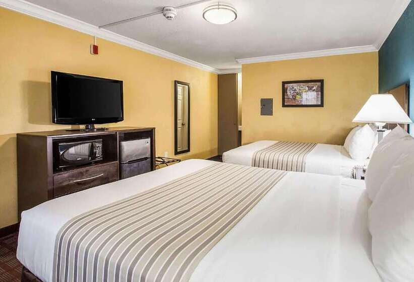 ホテル Super 8 By Wyndham Meadowlands