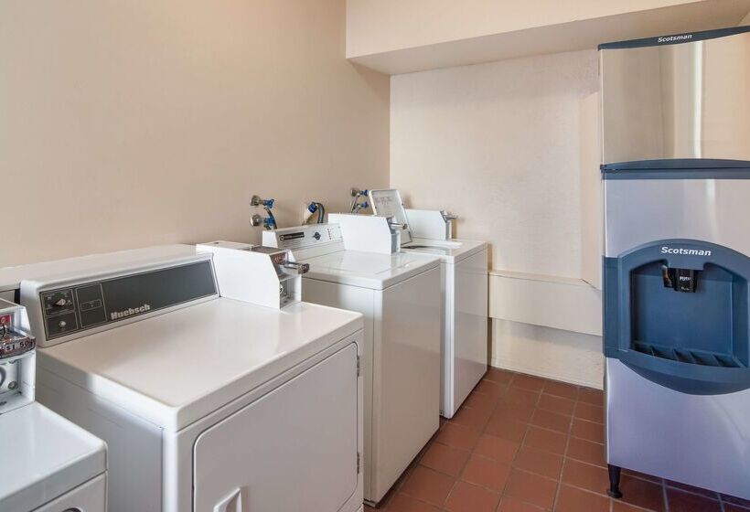 Surestay Hotel By Best Western North Vancouver Capilano