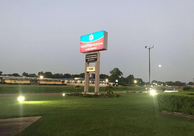 Surestay Plus Hotel By Best Western Greenwood