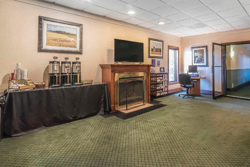 בית מלון כפרי The Inn At Cobleskill