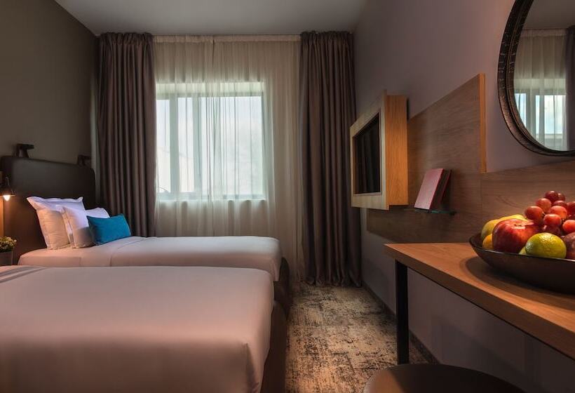 The Stay Boutique Hotel Central Square Free Compliments Free Wi Fi Top Location Available Pa