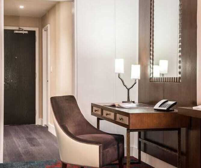 هتل Tuscany By Luxurban