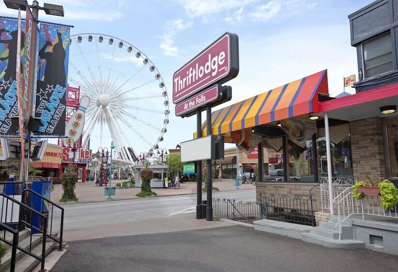 هتل Thriftlodge Niagara Falls At The Falls