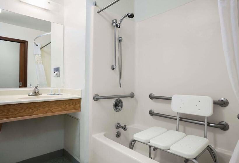 ホテル Travelodge By Wyndham Elko Nv