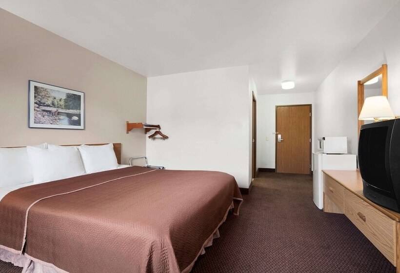 هتل Travelodge By Wyndham Elko Nv