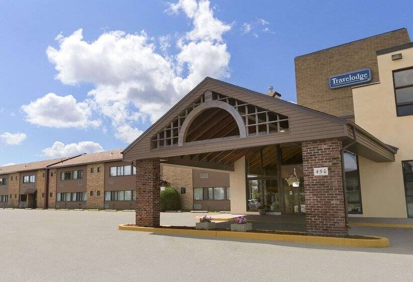 فندق Travelodge By Wyndham Thunder Bay On