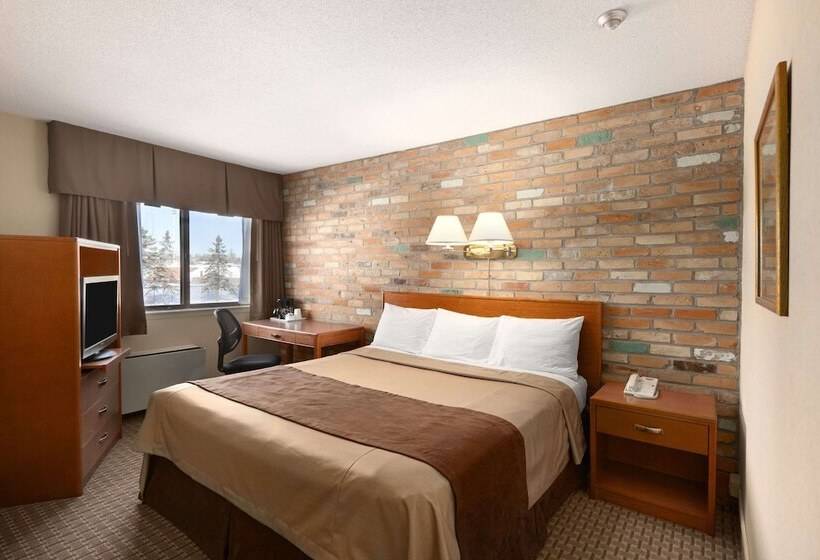 فندق Travelodge By Wyndham Thunder Bay On