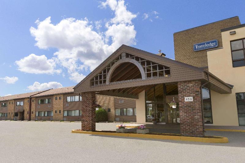 هتل Travelodge By Wyndham Thunder Bay On