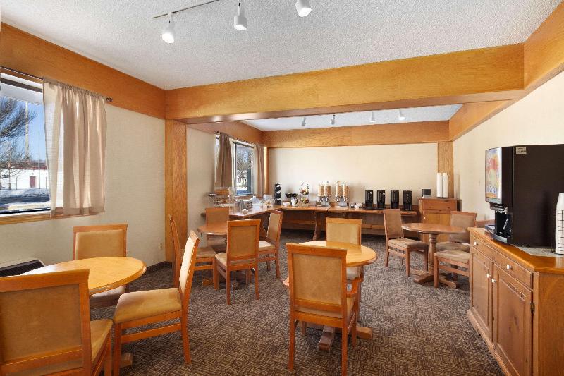 فندق Travelodge By Wyndham Thunder Bay On