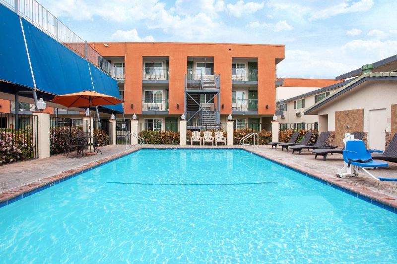 酒店 Travelodge Inn & Suites By Wyndham Anaheim On Disneyland Dr