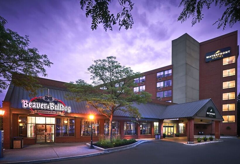 Waterfront Hotel Downtown Burlington