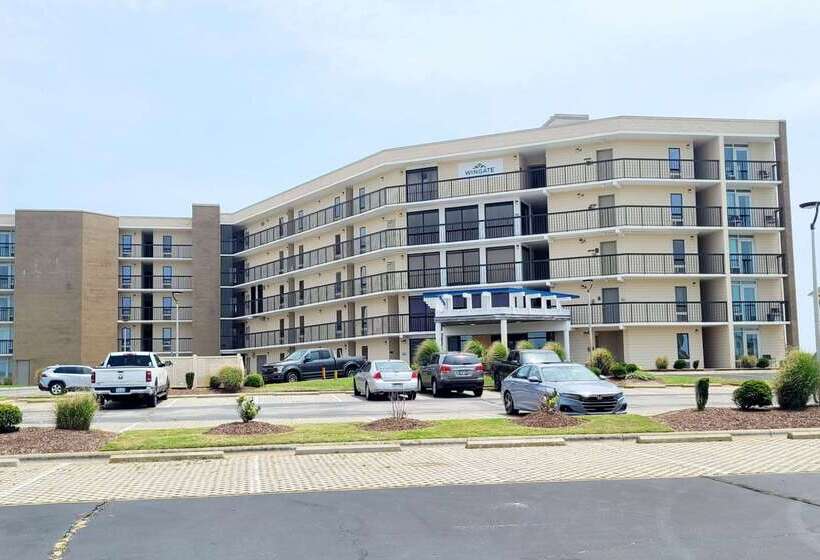 فندق Ocean Reef Suites