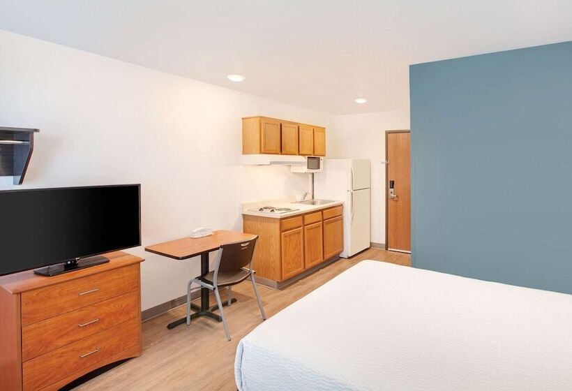 فندق Woodspring Suites Harlingen