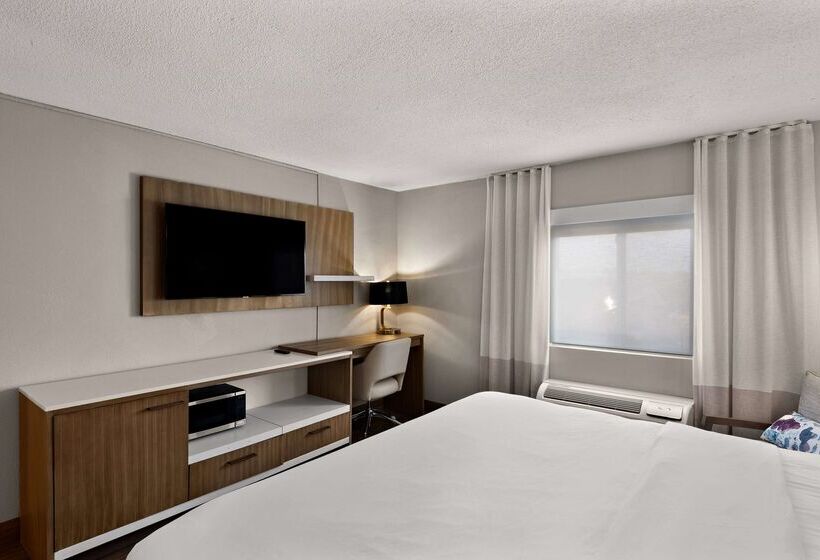 酒店 Wyndham Garden Ankeny