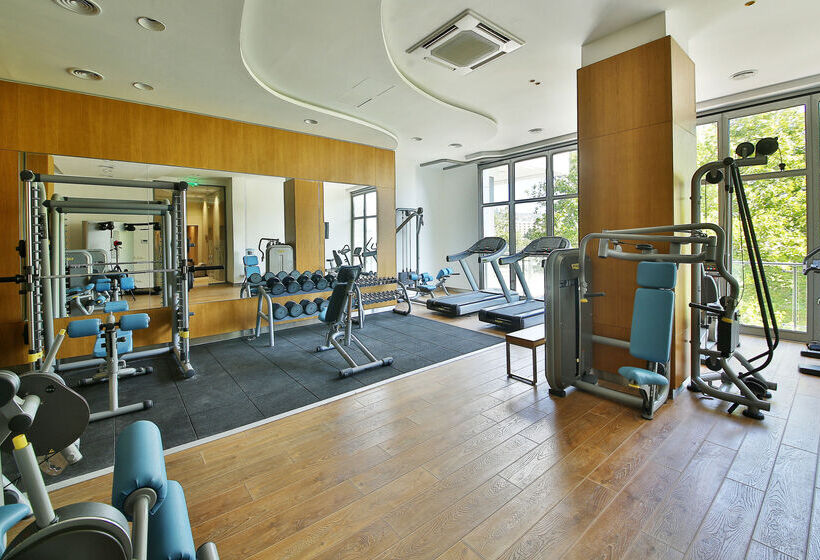 Maritim Paradise Blue Hotel & Spa