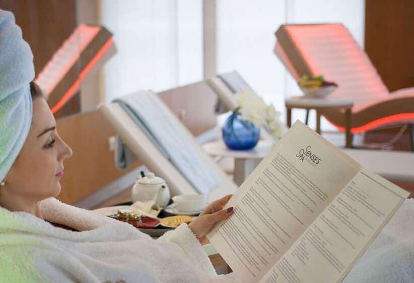 Maritim Paradise Blue Hotel & Spa