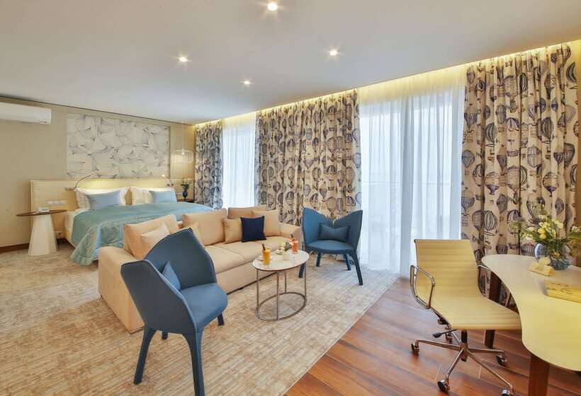 Maritim Paradise Blue Hotel & Spa