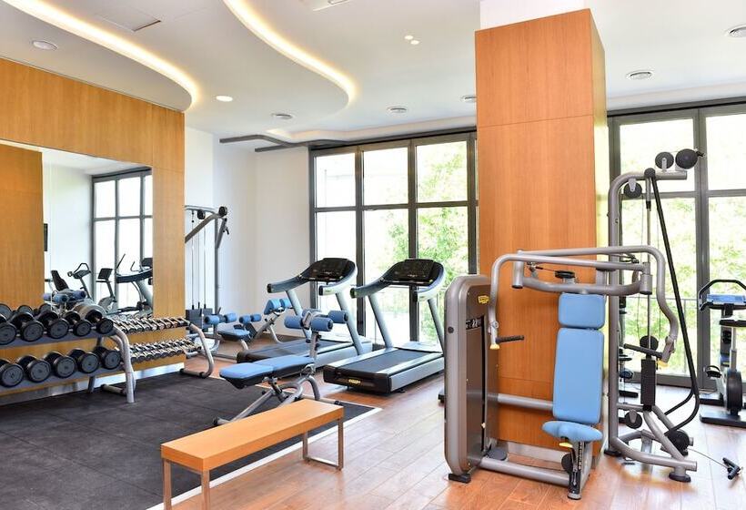 Maritim Paradise Blue Hotel & Spa