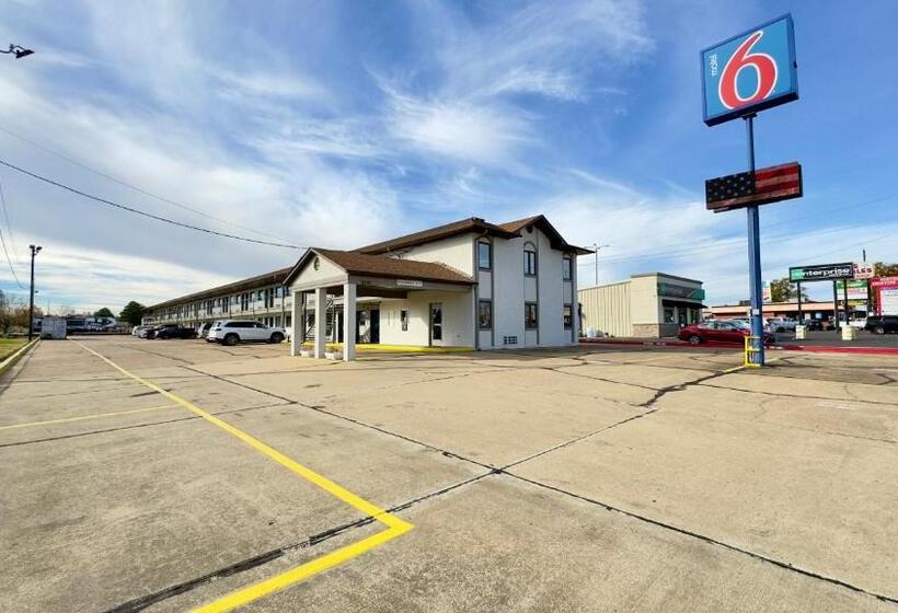 Motel 6 Dyersburg, Tn