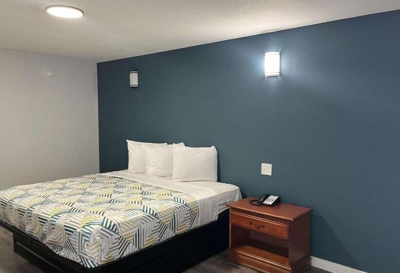 Motel 6 Greenwood, Ms