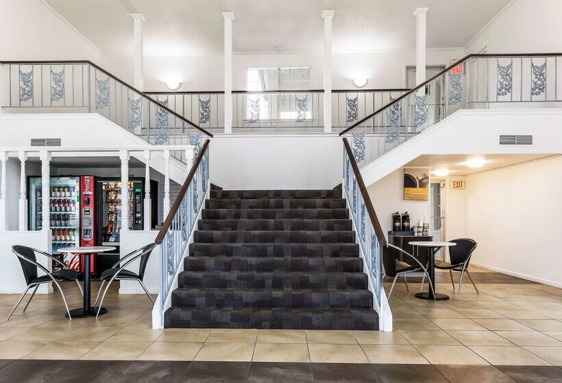 Motel 6 Alexandria, La  South