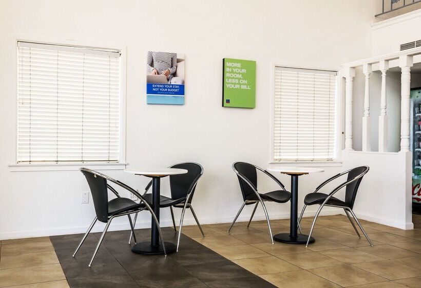 Motel 6 Alexandria, La  South