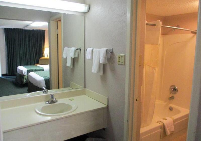 Motel 6 Alexandria, La  South