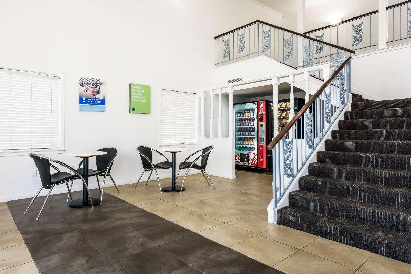 Motel 6 Alexandria, La  South