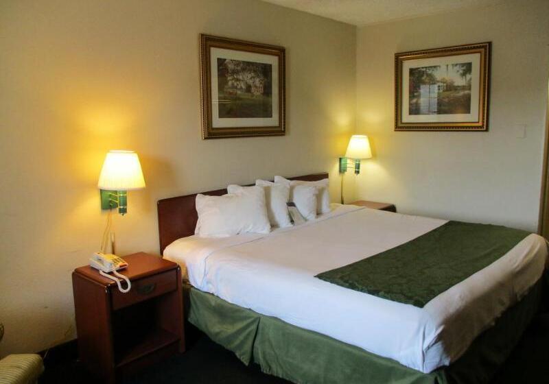 Motel 6 Alexandria, La  South