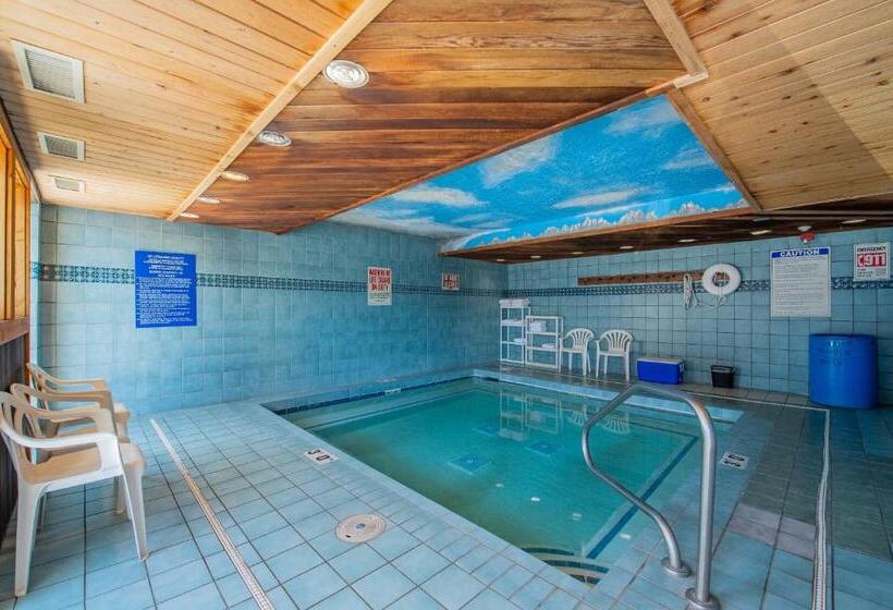 فندق على الطريق Antler Inn