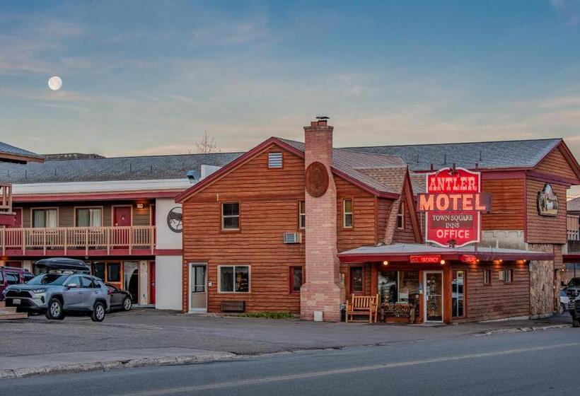 فندق على الطريق Antler Inn