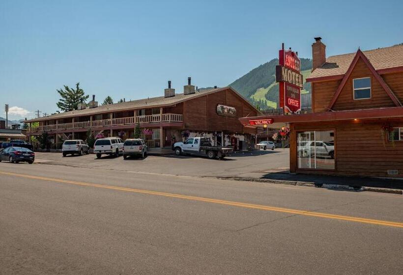 فندق على الطريق Antler Inn