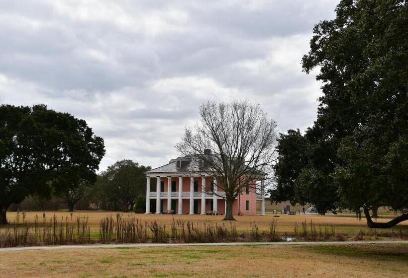 מוטל Marina Inn & Suites Chalmettenew Orleans