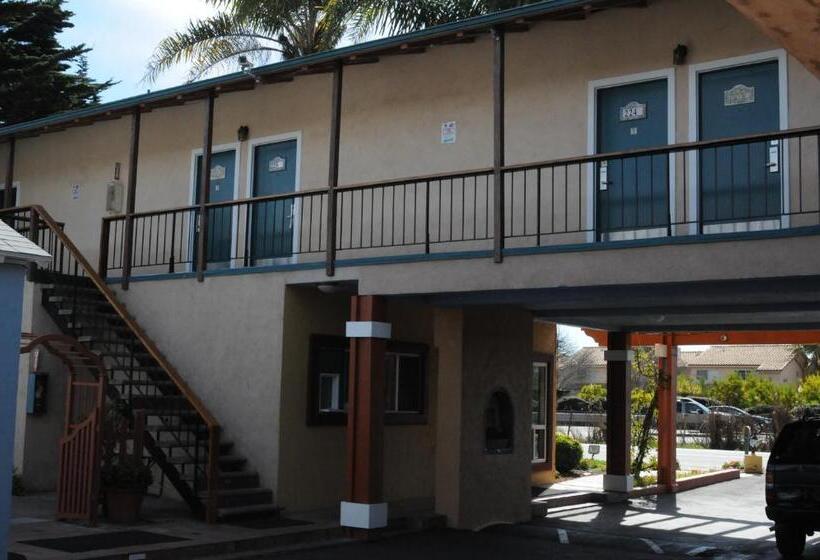 モーテル Sandyland Reef Inn