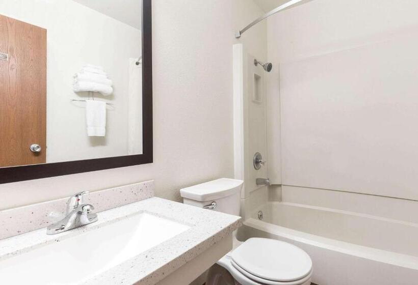 مُتل Super 8 By Wyndham Missoula/brooks Street