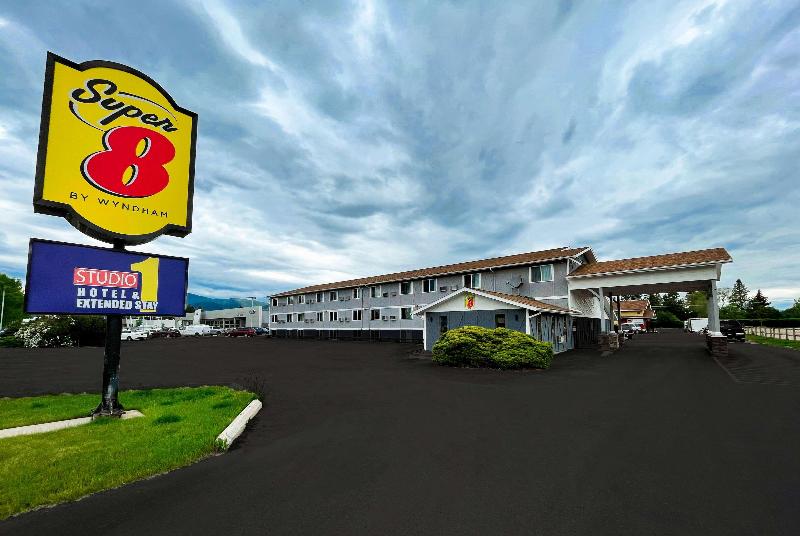 مُتل Super 8 By Wyndham Missoula/brooks Street