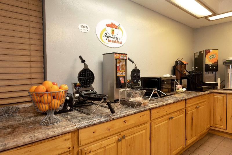 مُتل Super 8 By Wyndham Missoula/brooks Street