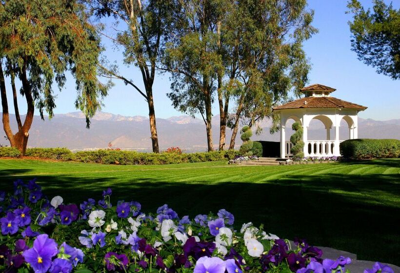 Pacific Palms Resort And Golf Club