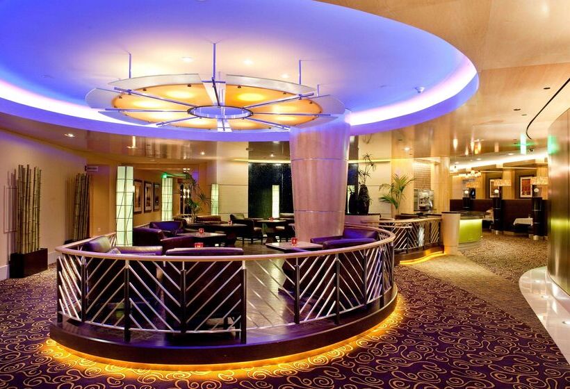 Pacific Palms Resort And Golf Club