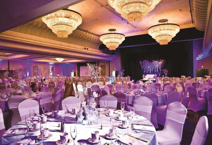 Pacific Palms Resort And Golf Club